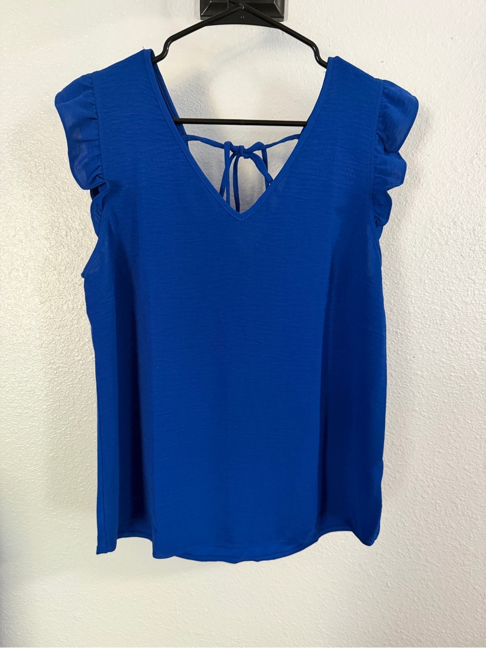 Cap-Sleeve V-Neck Tank Top - Royal Blue